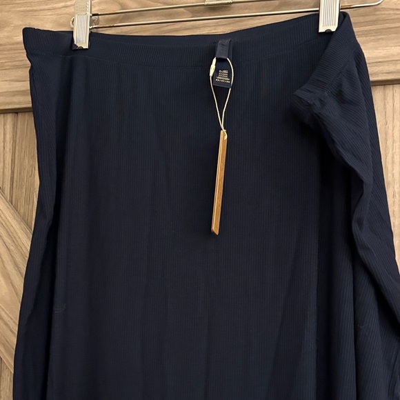SKIMS Deep Blue Maxi Skirt size 3x - Picture 4 of 9